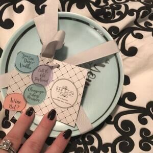 NEW Set of 4 dessert or app plates